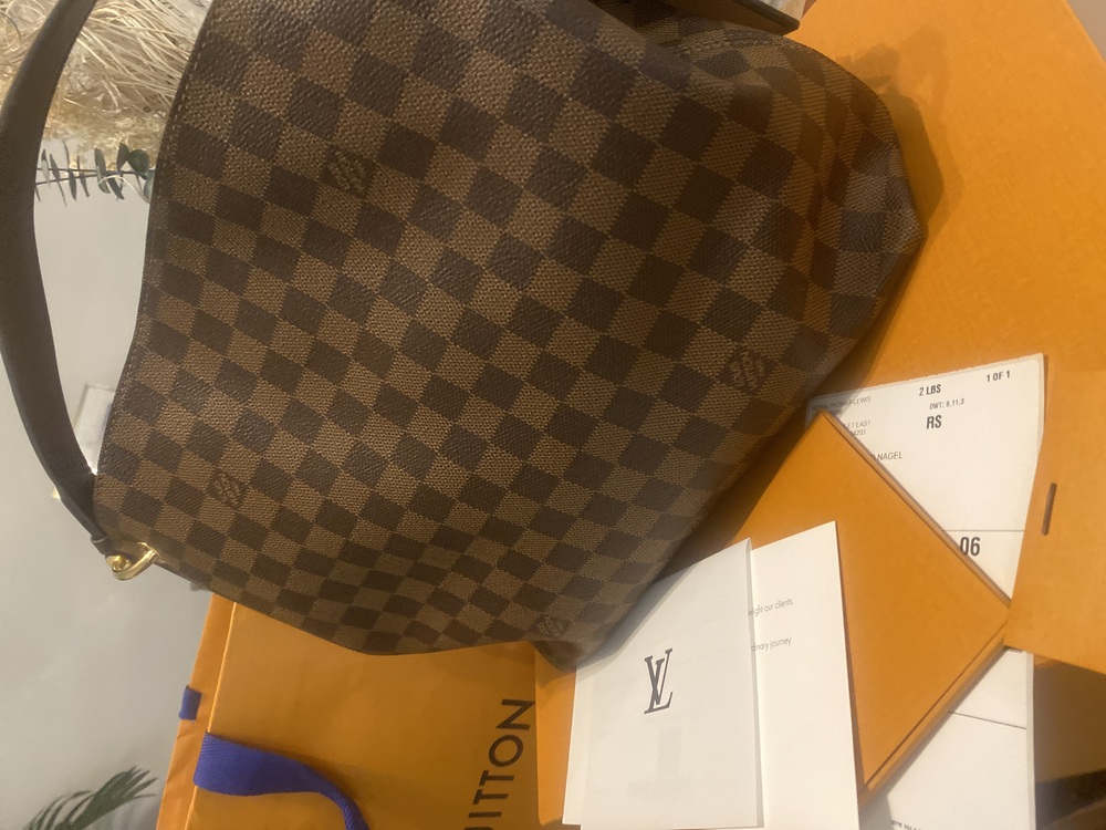 Beautiful Practically New LV Bag